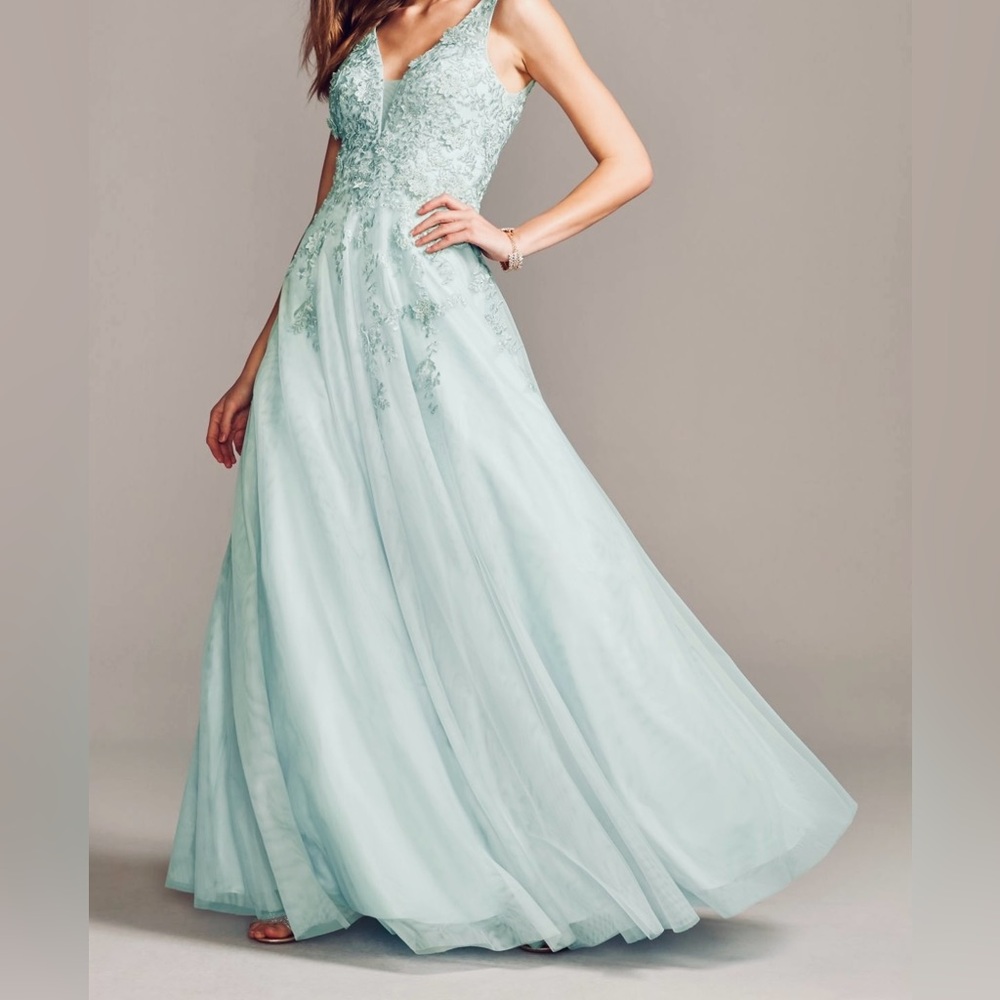 New XSCAPE Formal Dress Blue Embroidered Floral Ball Gown Tulle $335 Mesh 4